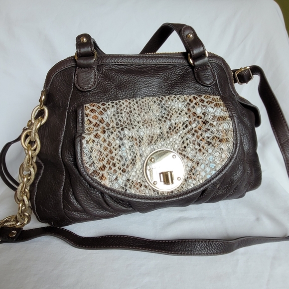 NEW Leather Handbag Gold Accents Faux Croc Turn Lock and Zip - Picture 1 of 13